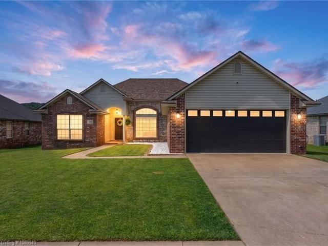 House for sale in Ark