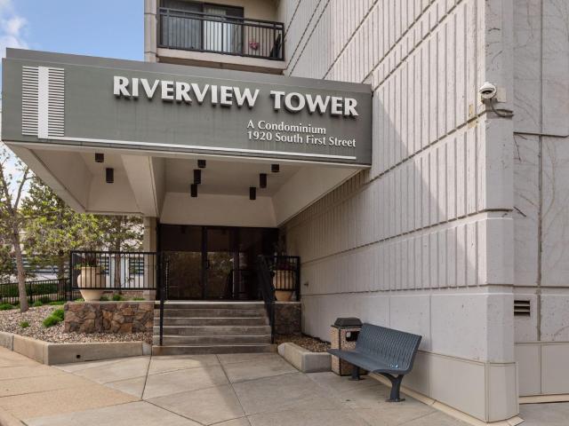 House for sale in Hennepin, Minnesota