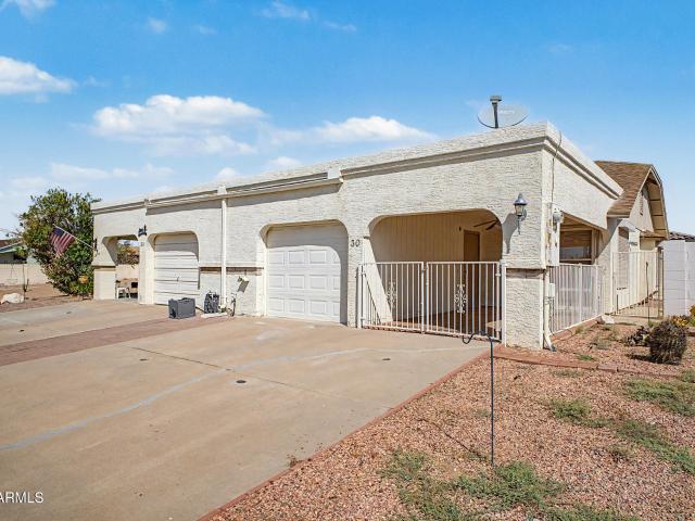 House for sale in Apache Junction, Arizona