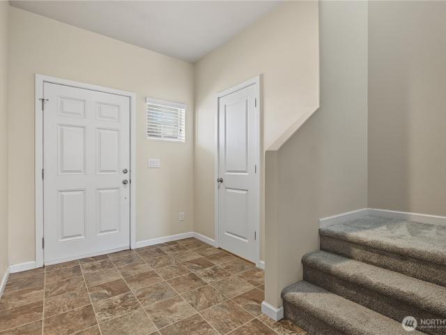 House for sale in Spanaway, Pierce County