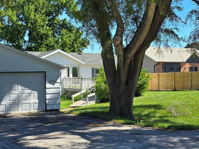 House for sale in Washington, Iowa