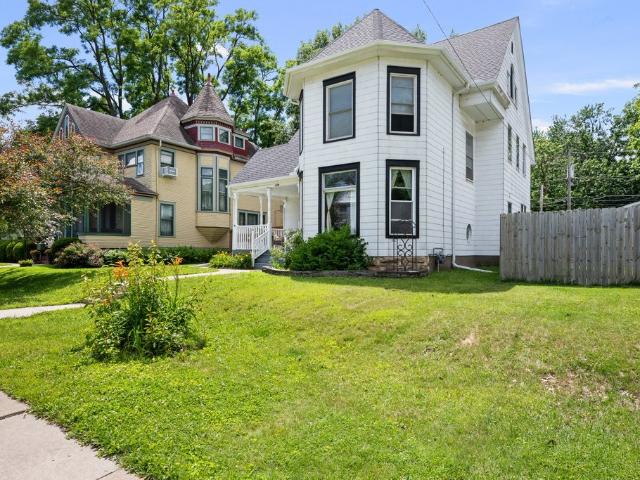 House for sale in Davenport, Iowa