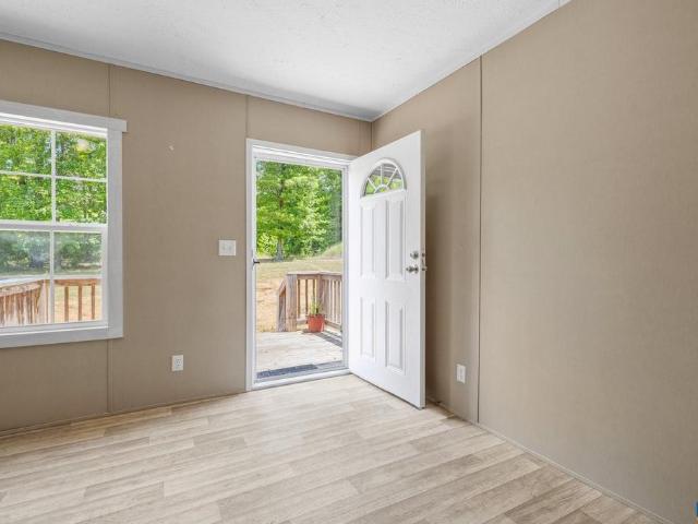 House for sale in Louisa, Louisa County
