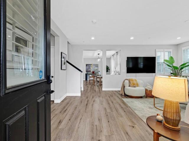 Condo for sale in Alameda, California