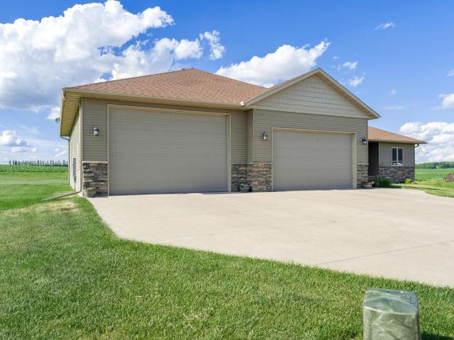 House for sale in Steele, Minnesota