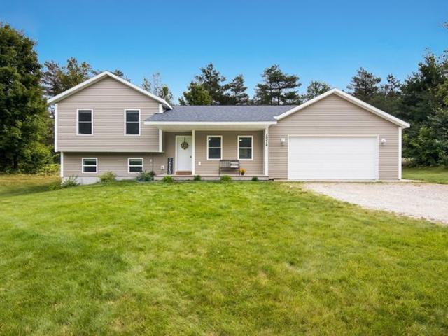 House for sale in Green Lake, Michigan