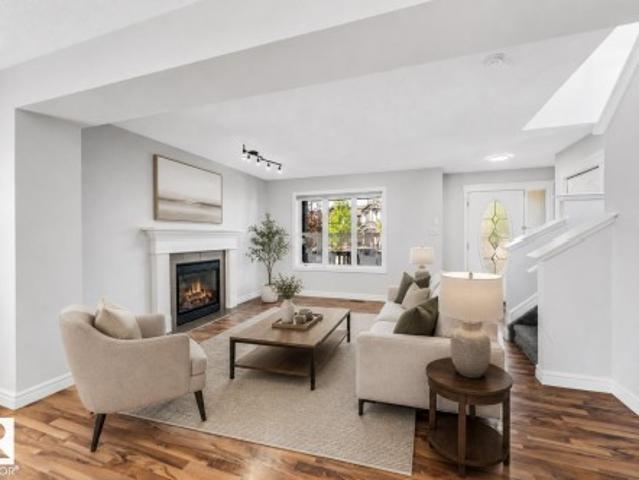 House for sale in Heritage Point, Edmonton