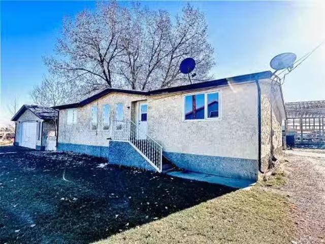 House for sale in Nanton, Alberta