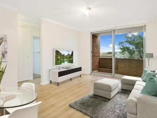 House for rent in Meadowbank, New South Wales