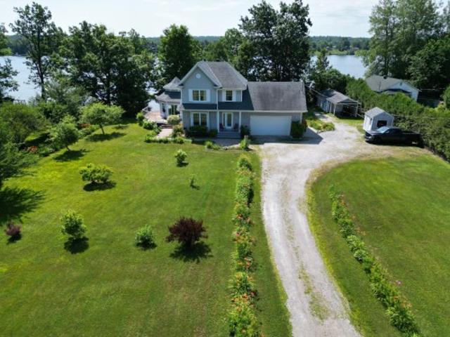 House for sale in Plaisance, Quebec
