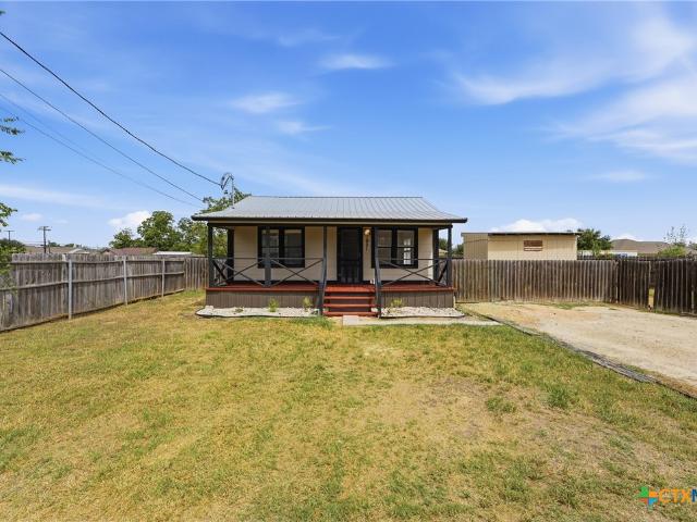 House for sale in Gonzales, Gonzales County