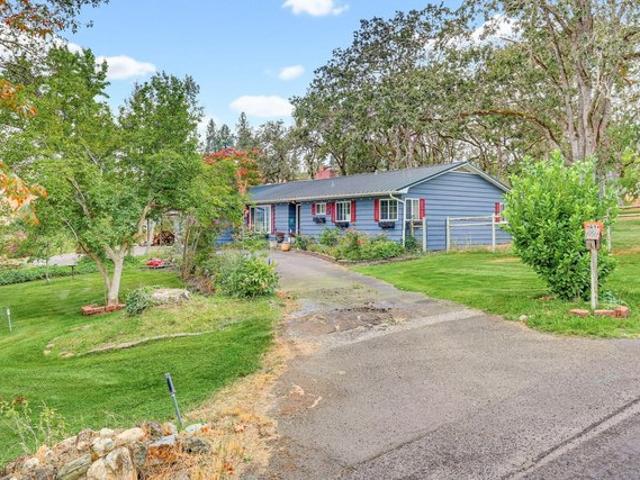 House for sale in Medford, Jackson County