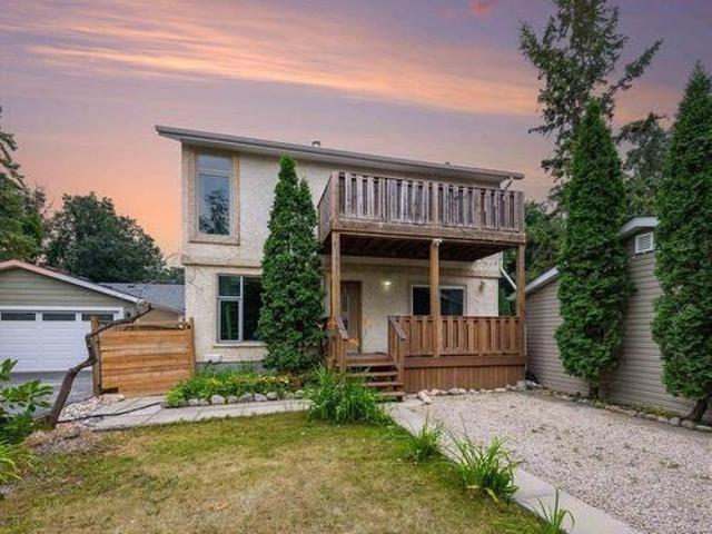House for sale in East St. Paul, Manitoba