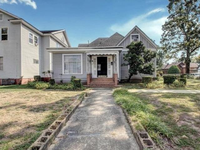 House for sale in Ark