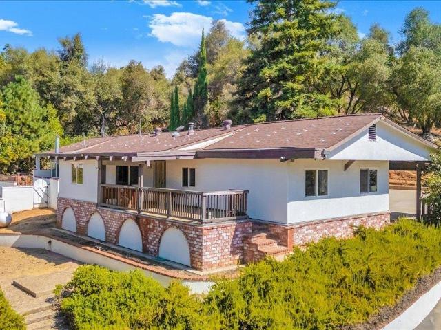 House for sale in Sonora, California