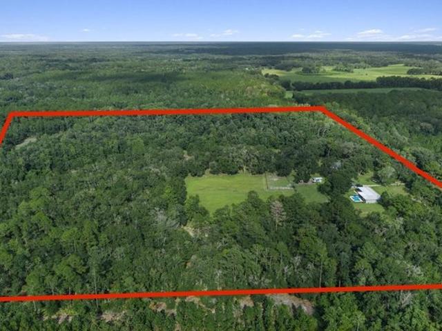 House for sale in Hawthorne, Florida