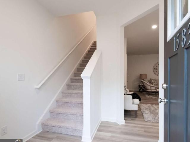 Townhouse for sale in Conyers, Georgia
