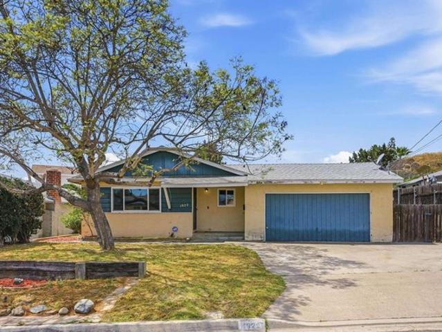 House for sale in Lemon Grove, California