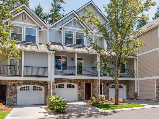 Condo for sale in Oregonia