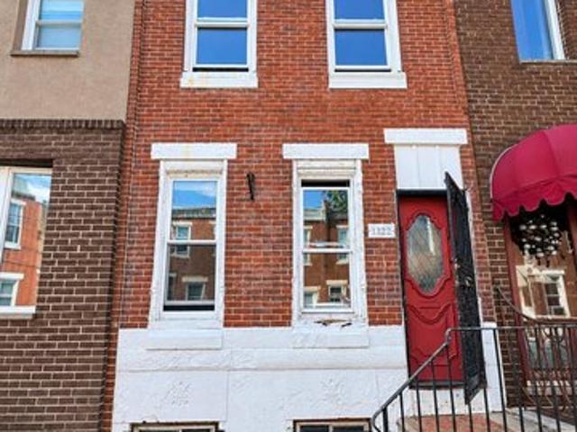 Townhouse for sale in South Philadelphia, Philadelphia