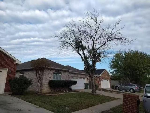 House for rent in Arlington