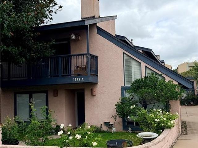 Townhouse for sale in Redondo Beach, Los Angeles County