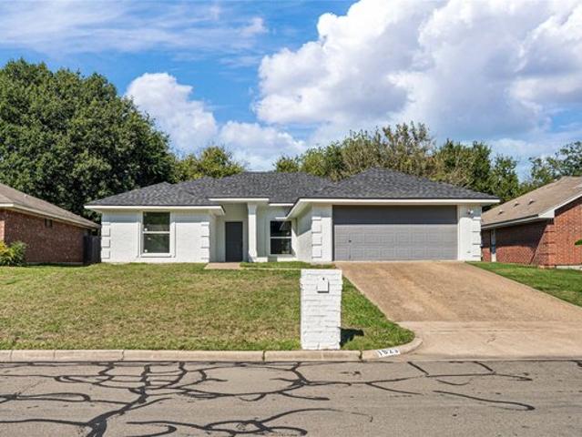 House for sale in Waco, McLennan County