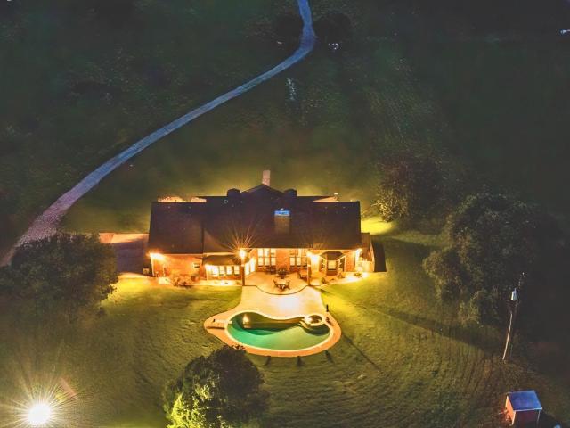 Farm for sale in Boling, Texas
