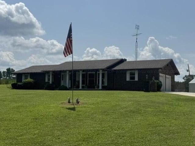 House for sale in Haleyville, Alabama