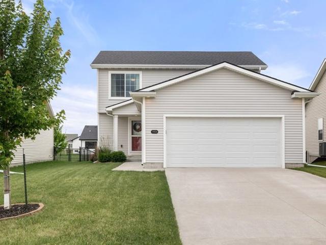 House for sale in Altoona, Iowa