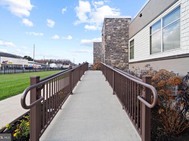 Commercial for sale in Leonard, Lawrence Township