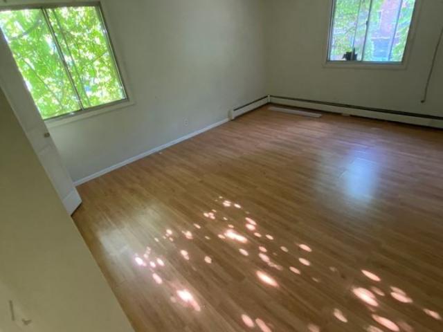 Apartment for rent in Hennepin, Minnesota