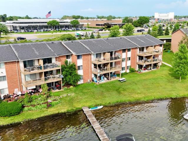 Condo for sale in Bloomfield Hills