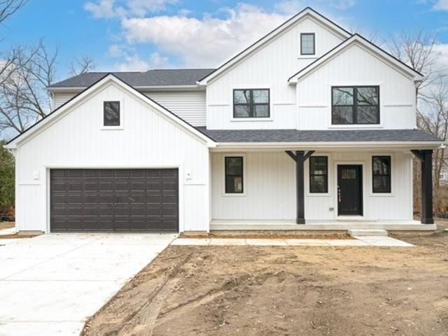 House for sale in Highland, Highland Township