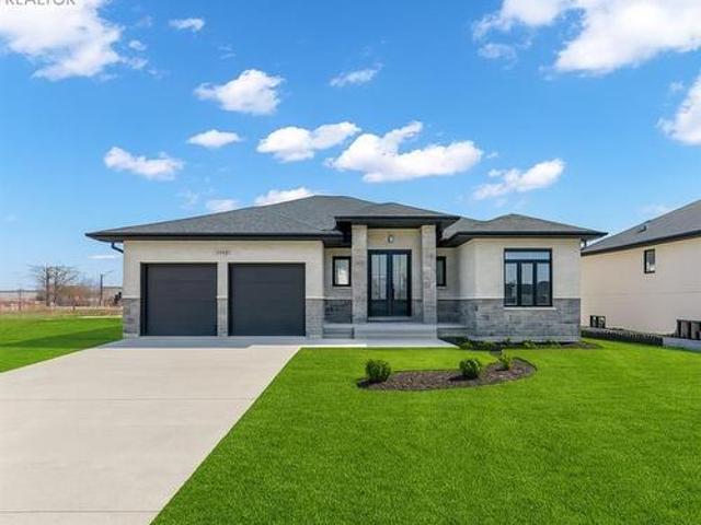 House for sale in Kingsville, Ontario