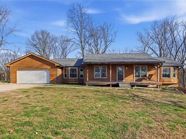 House for sale in Ray, Missouri