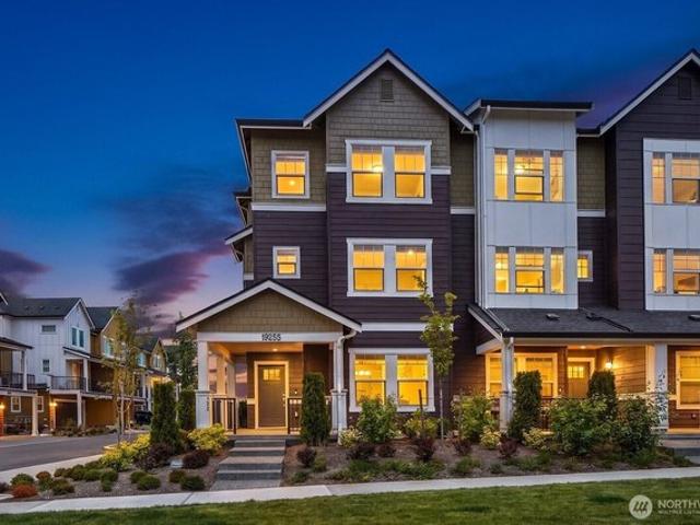 Townhouse for sale in Redmond, Washington