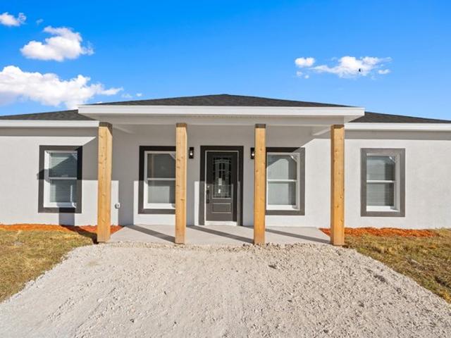 House for sale in Okeechobee, Florida