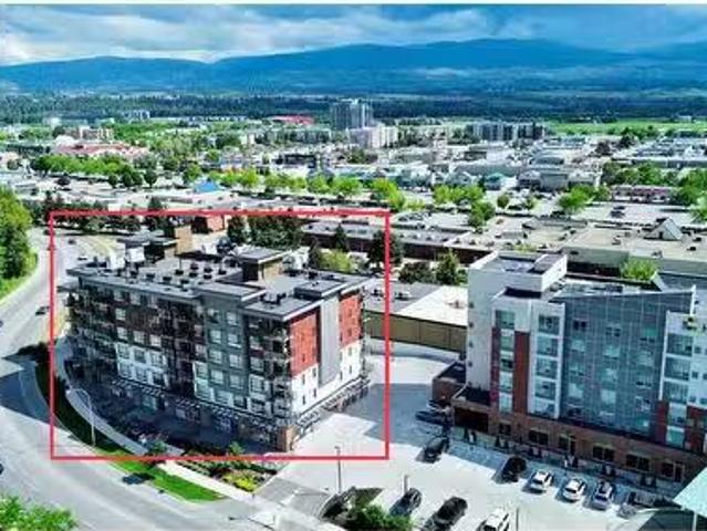 Condo for sale in Winfield, British Columbia