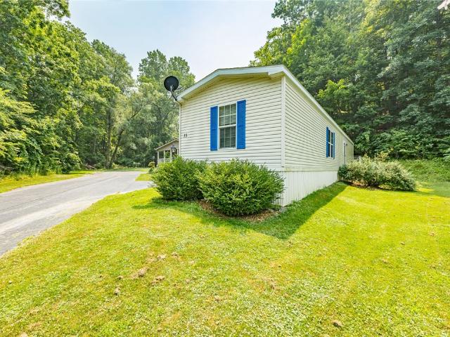 House for sale in Honeoye Creekside Mobile Home Park, Town of West Bloomfield