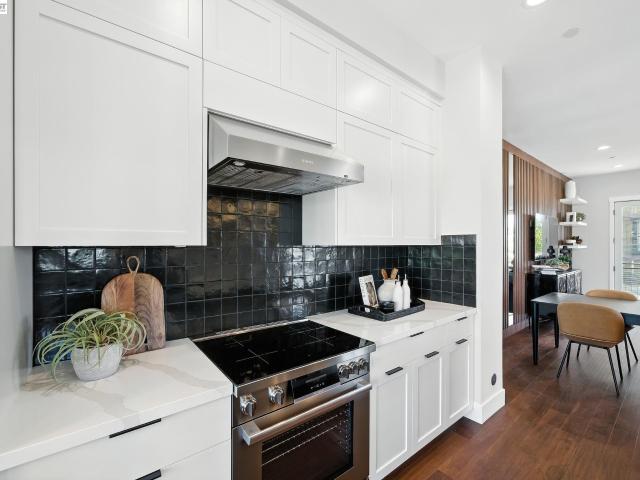 Townhouse for sale in Alameda, California