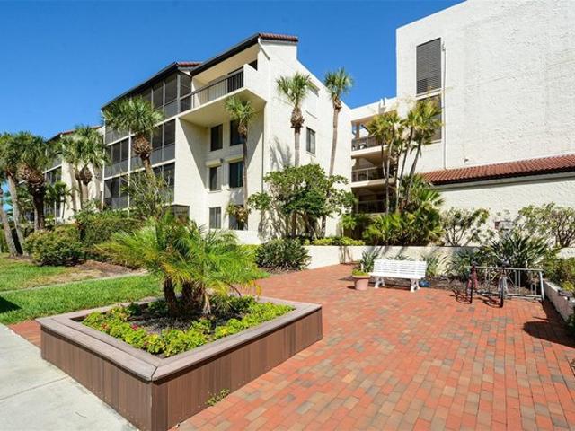 Condo for sale in Longboat Key, Florida
