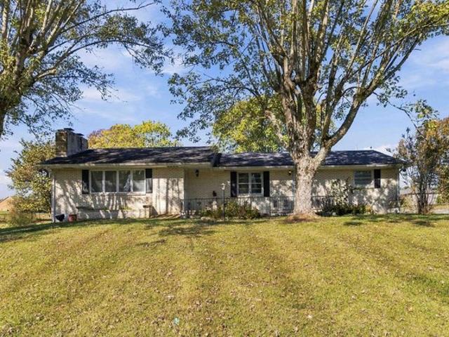House for sale in Somerset, Pulaski County