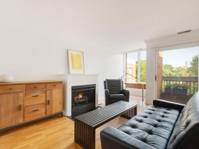 Condo for sale in Wilmette, Illinois
