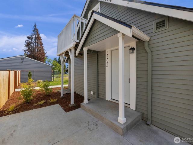 Townhouse for sale in Everett, Washington