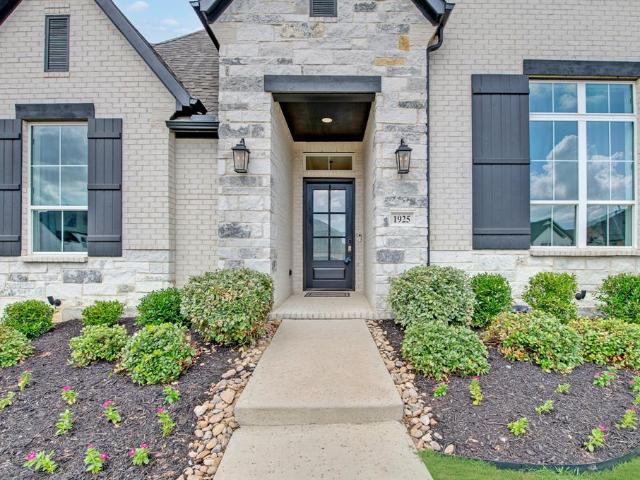 House for sale in Haslet, Texas