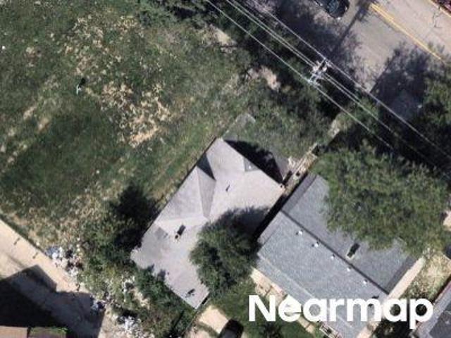 Property for sale in Arlington Heights, Milwaukee