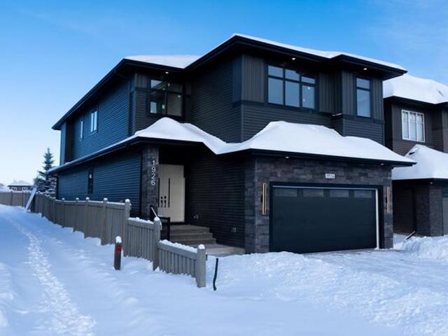 House for sale in Wedgewood, Alberta