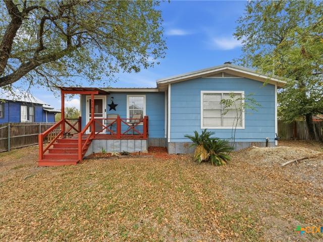 House for sale in Gonzales, Gonzales County