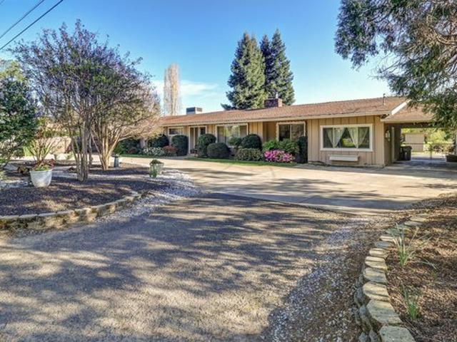 House for sale in Shasta, California